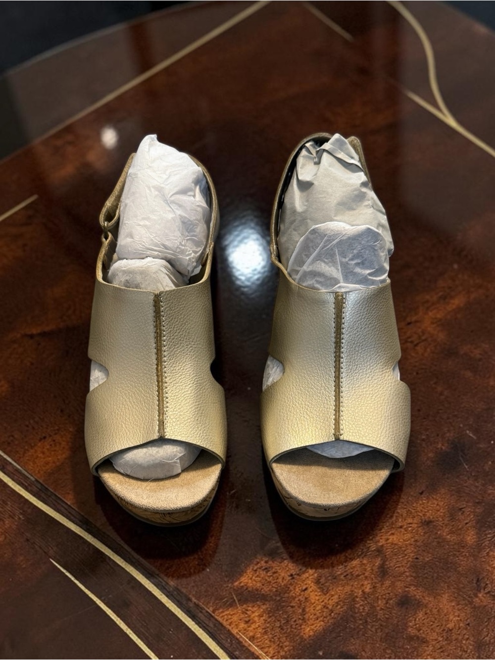Wear Ever Strappy Wedge Comfort Sandals SZ 9 NEW